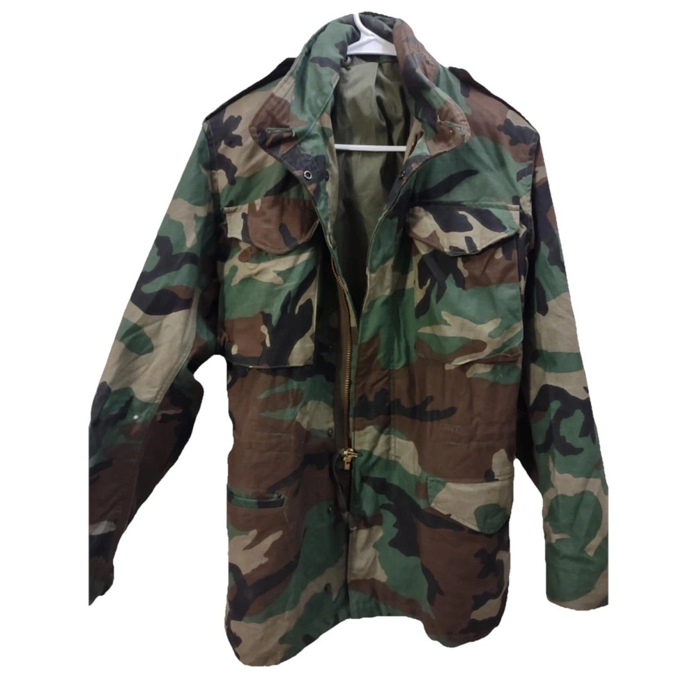 Vintage US Military M-65 Field Jacket Woodland Camo Brass Zip Combat Coat Medium